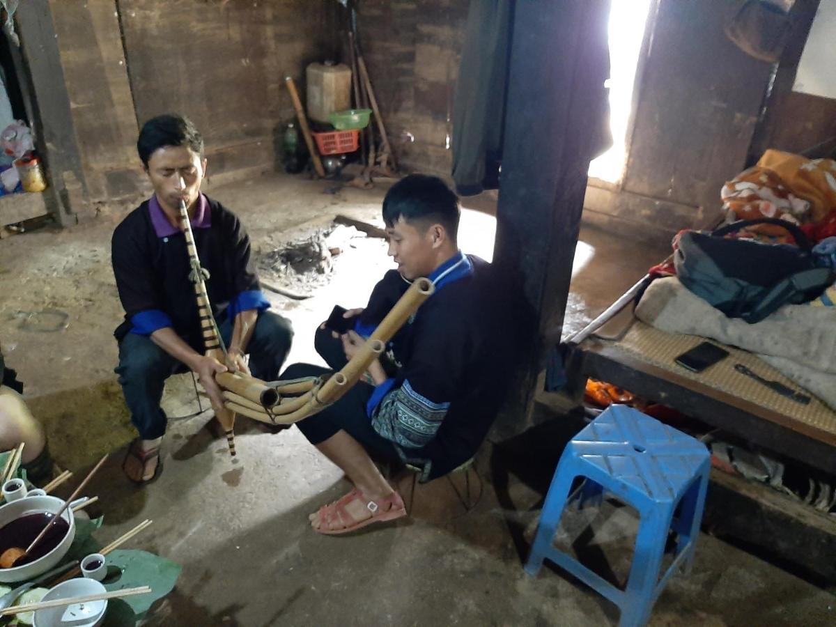 Dong Suoi H'Mong Homestay & Bungalow - Trek & Vegetarian Food Mu Cang Chai Esterno foto