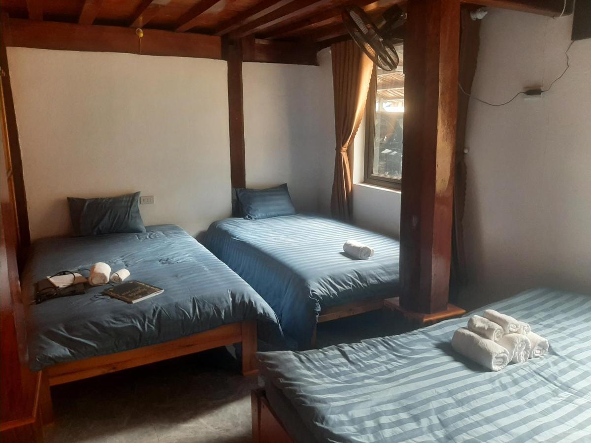 Dong Suoi H'Mong Homestay & Bungalow - Trek & Vegetarian Food Mu Cang Chai Esterno foto