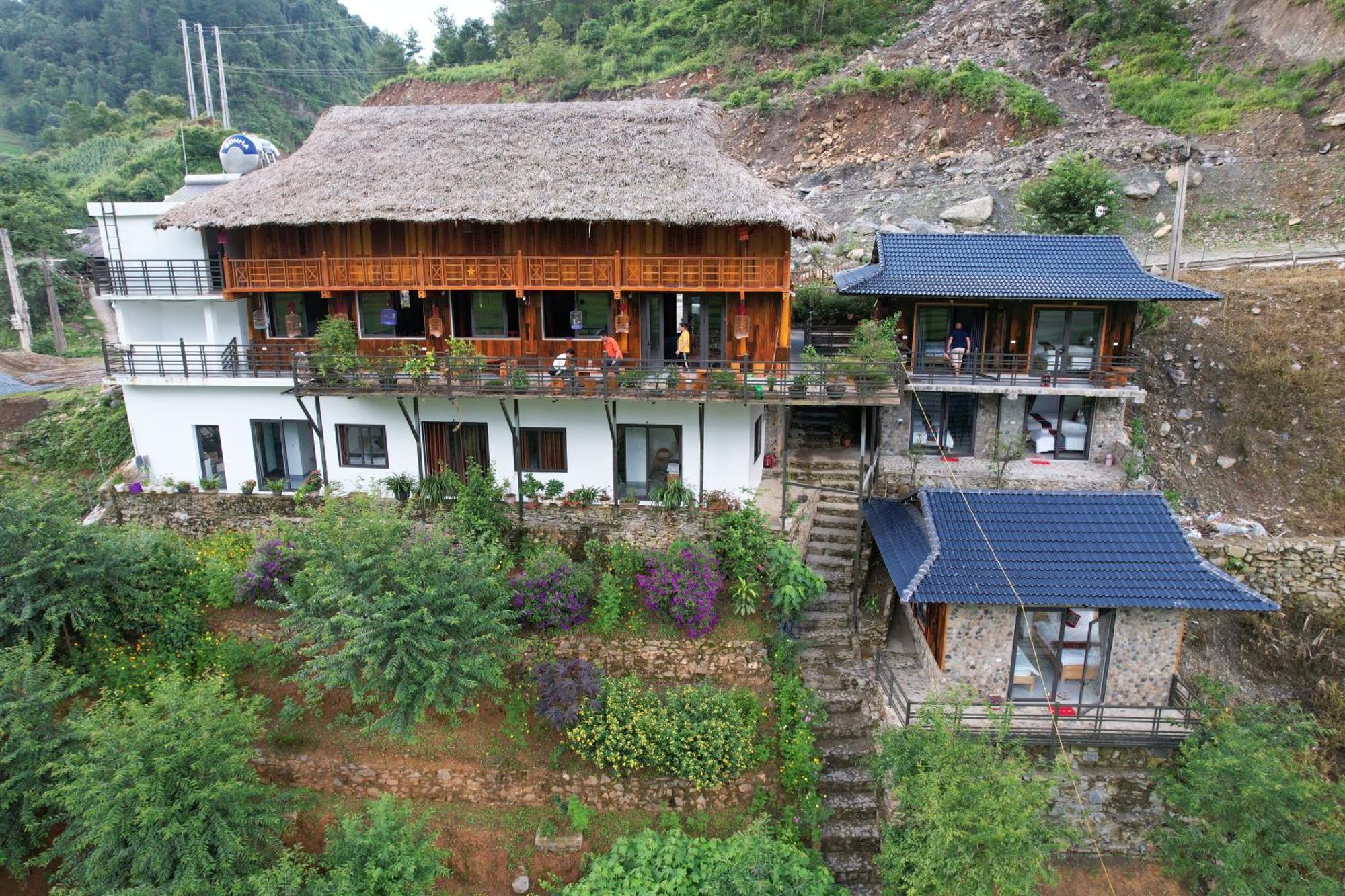 Dong Suoi H'Mong Homestay & Bungalow - Trek & Vegetarian Food Mu Cang Chai Esterno foto