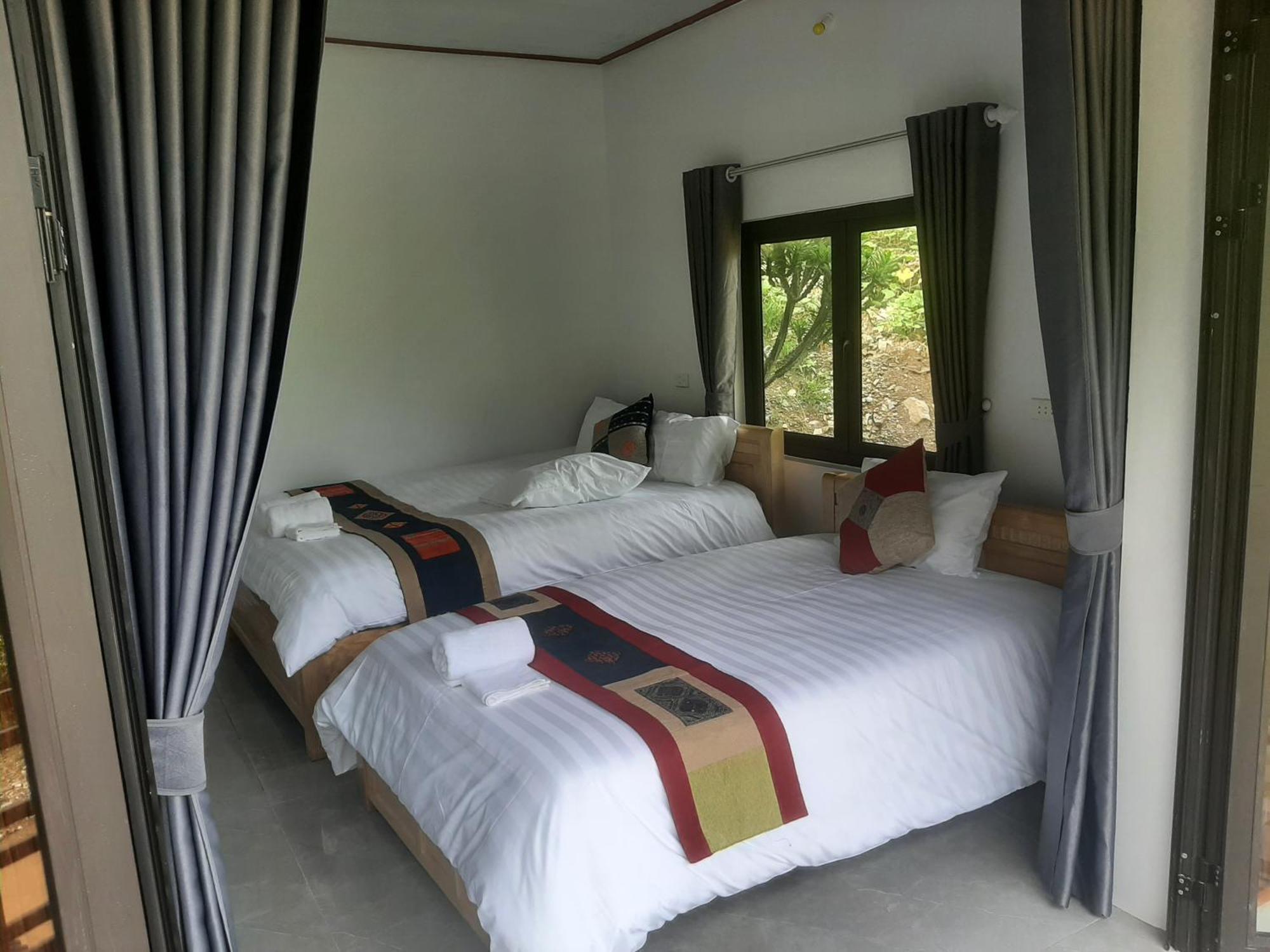 Dong Suoi H'Mong Homestay & Bungalow - Trek & Vegetarian Food Mu Cang Chai Esterno foto