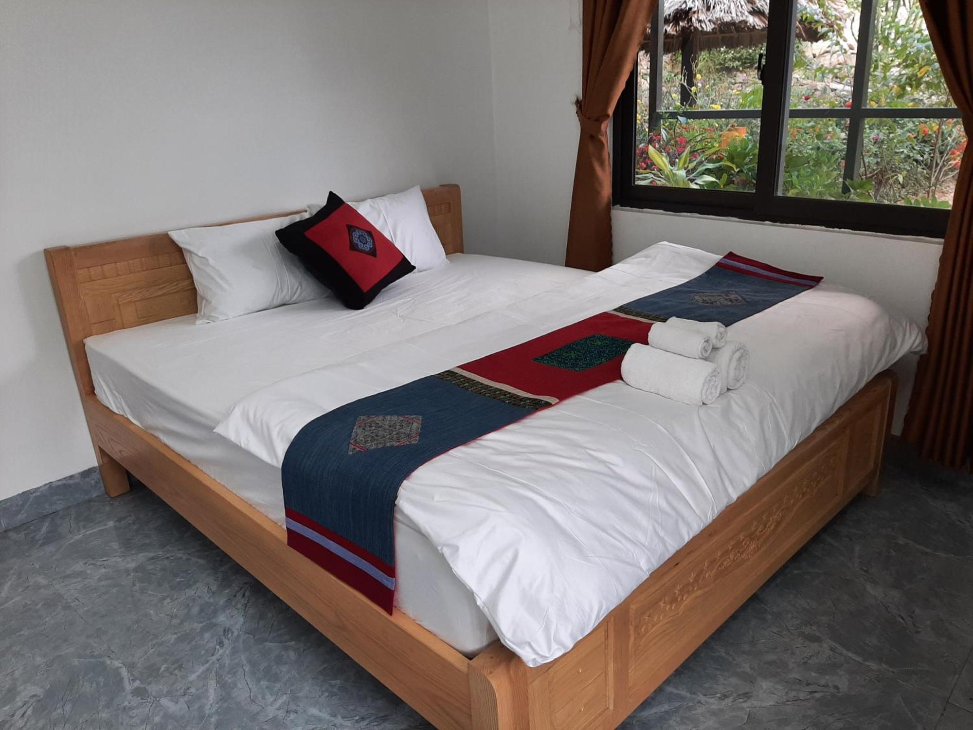 Dong Suoi H'Mong Homestay & Bungalow - Trek & Vegetarian Food Mu Cang Chai Camera foto